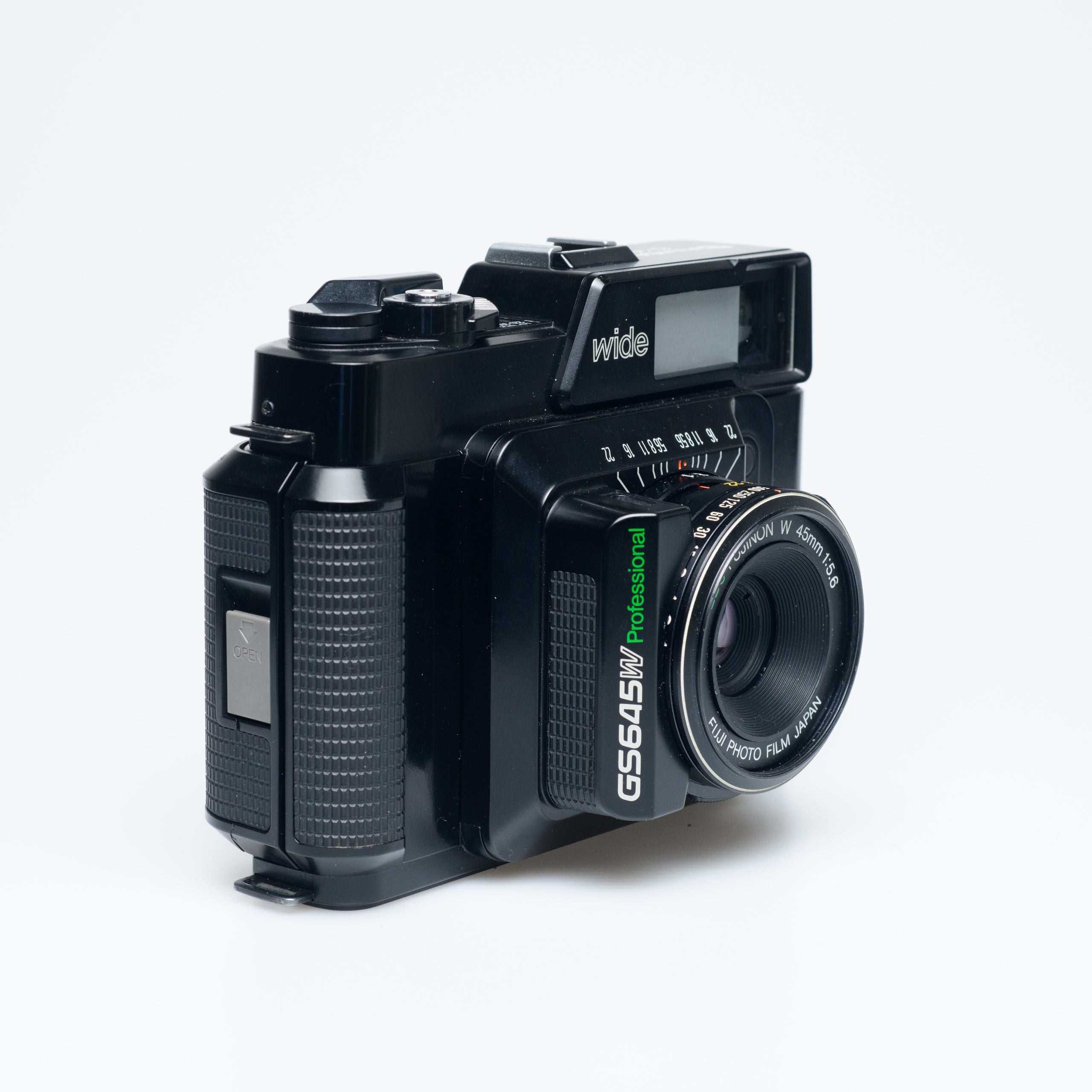 Fuji GS645W Wide Angle Medium Format Rangefinder | Pro Camera 