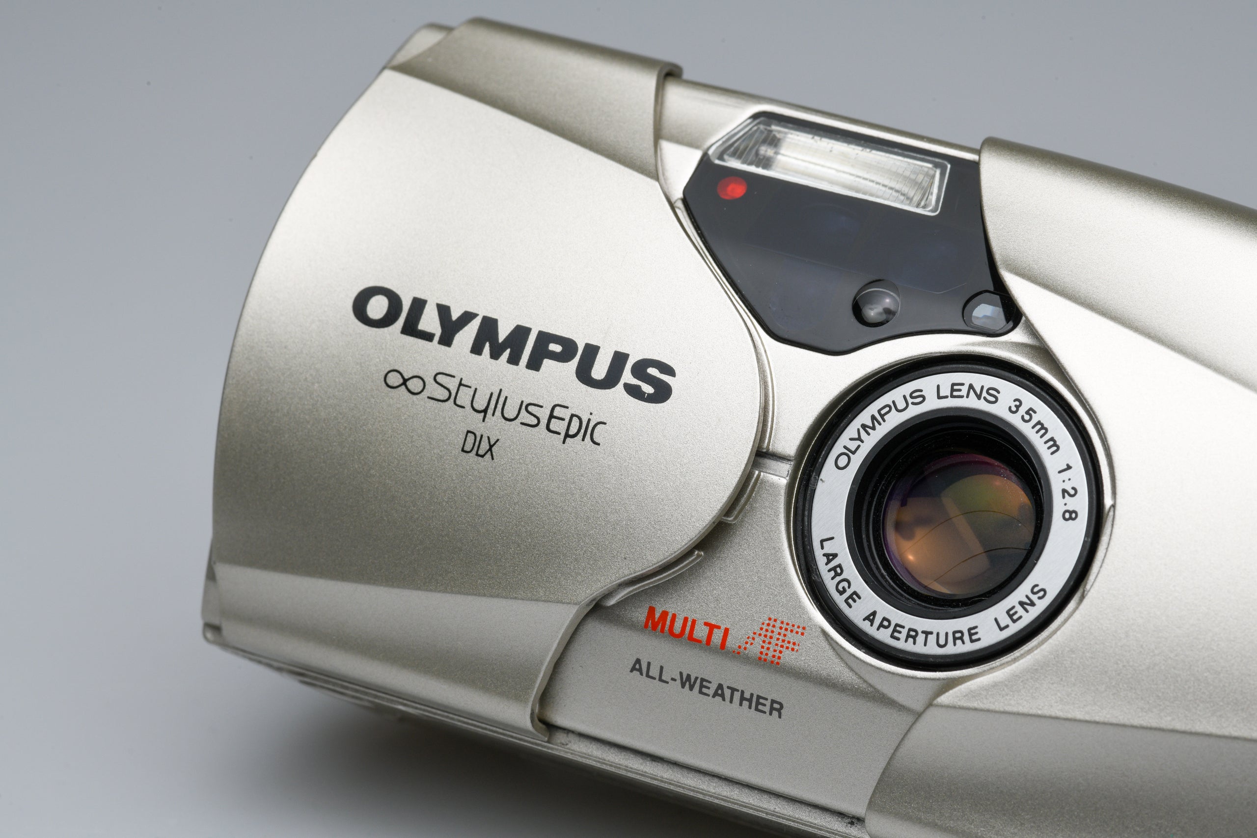 Olympus Stylus Epic DLX Aka. MJU-II (2083)